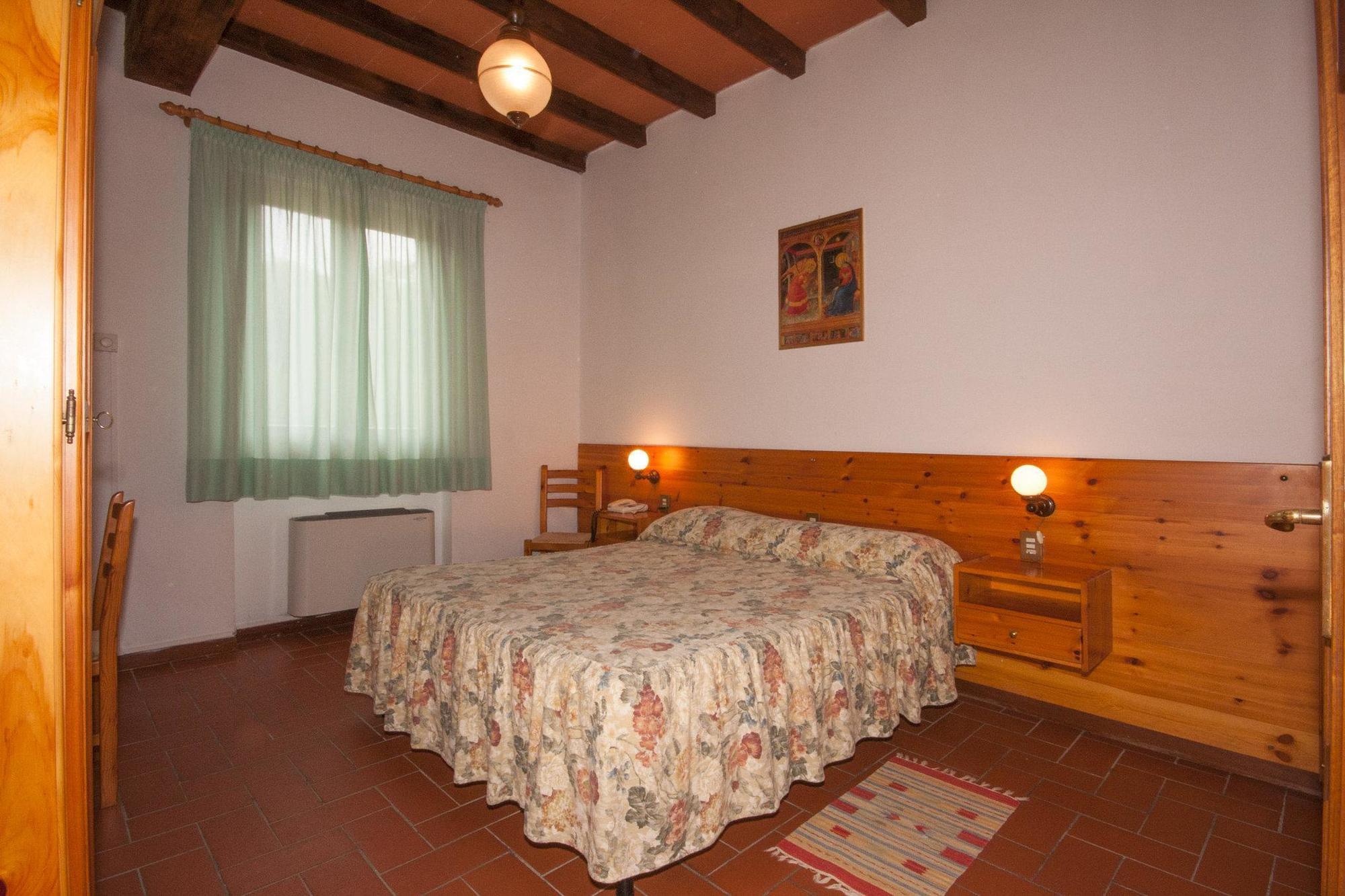 Hotel Del Lago Кавриля Екстериор снимка